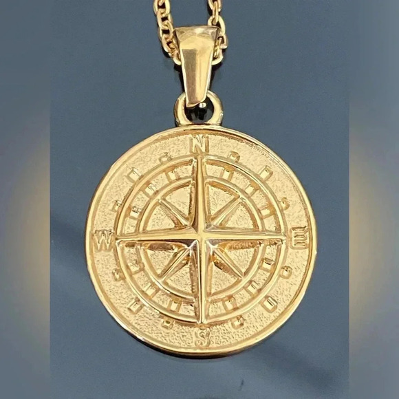Compass Travel Waterproof 316L Stainless Steel in 18k Gold Necklace - Picture 1 of 5